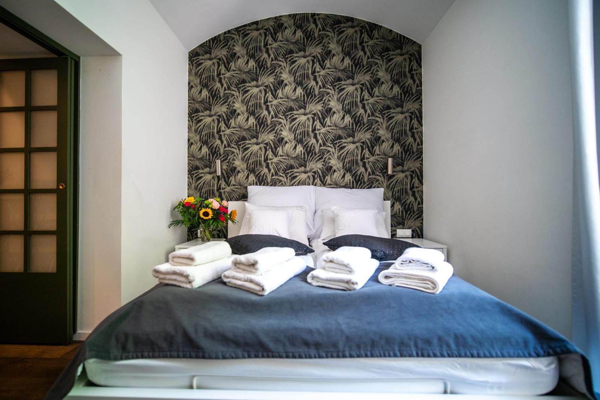 Premium Apartments By Wawel Castle Красков Екстериор снимка